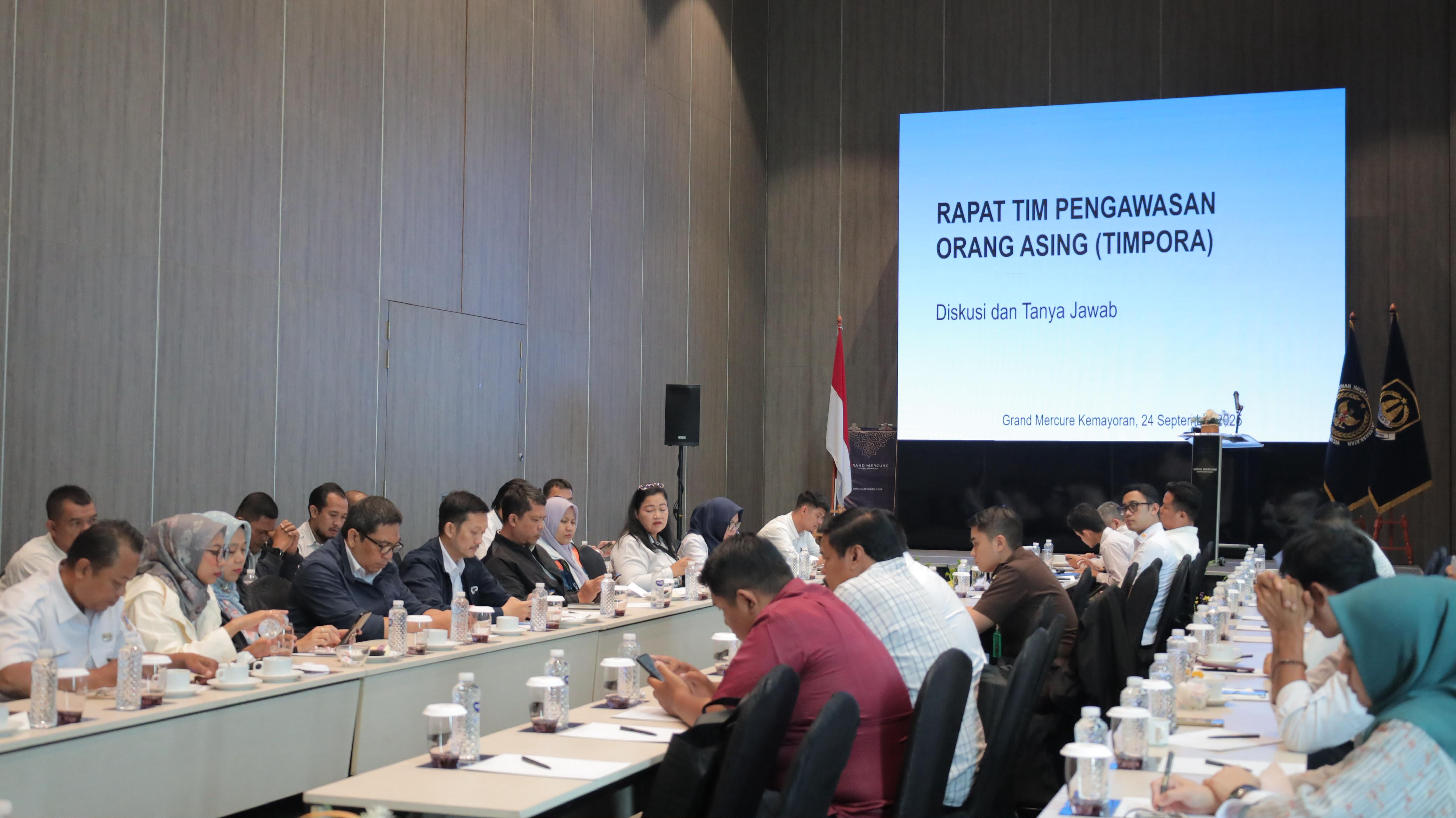 Kantor Imigrasi Jakarta Pusat - Kantor Imigrasi Jakarta Pusat Dorong Kolaborasi TIMPORA dalam Pengawasan Orang Asing